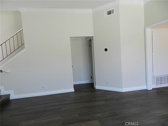 5th image of 24393 Hillsdale Ave #18