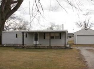 132 E Eckert St, Osgood, IN 47037