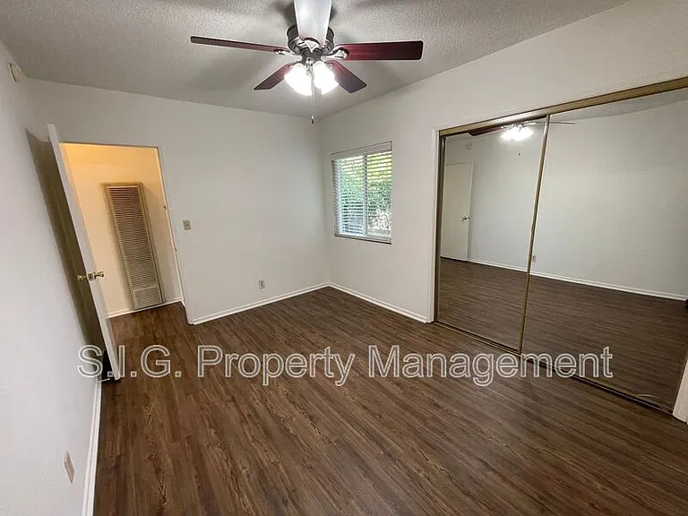 501 S 7th St #F — Photo 15