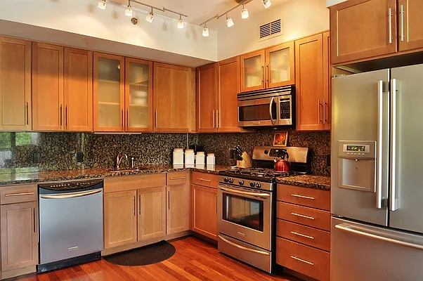 Sold by Corcoran | media 7