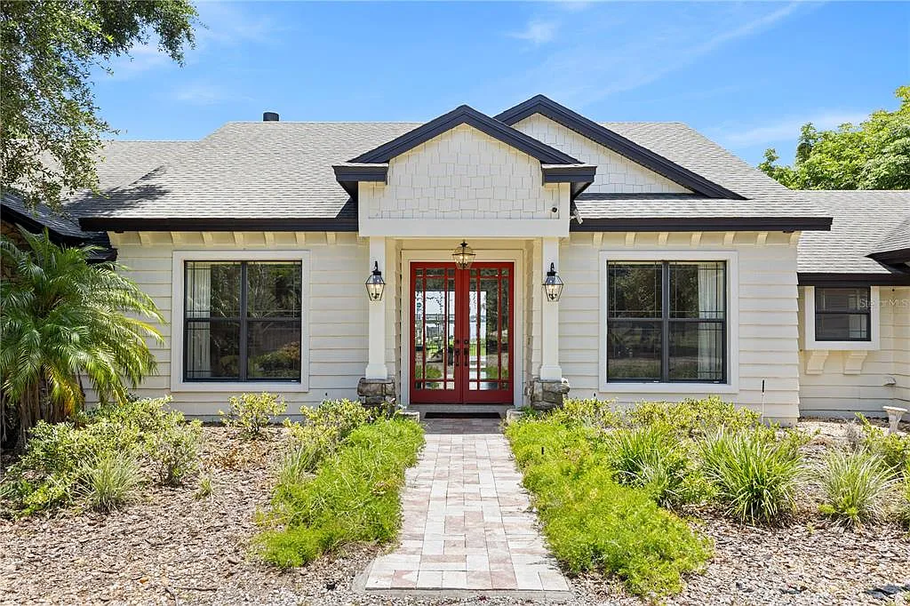 4 bed, 3.0 bath, 2737 sqft, $9,990 — Photo 4