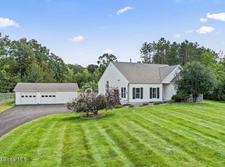 281 Lake Rd, Ballston Lake, NY 12019