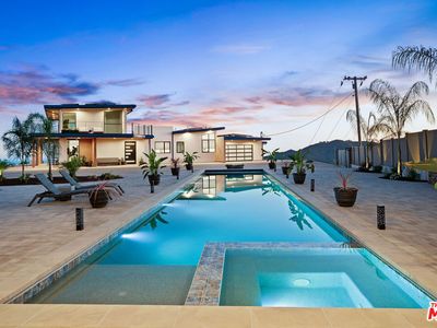 950 Latigo Canyon Rd, Malibu, CA, 90265