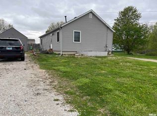 412 3rd St, Sparland, IL 61565