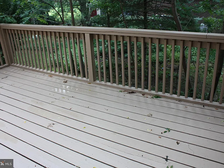 60 Providence Ave — Photo 54