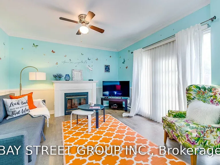 65 Gloucester St #2 — Photo 4