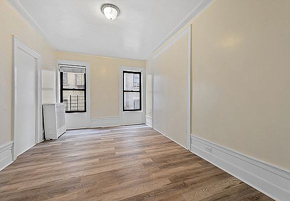 3rd image of 61 Hamilton Pl #21