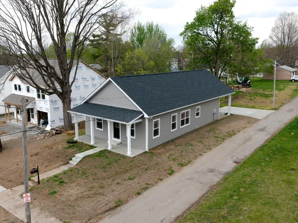 517 E Chillicothe Ave, Bellefontaine, OH 43311