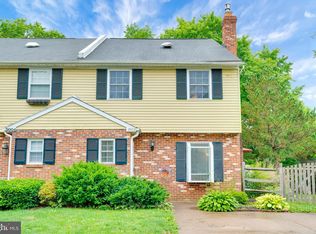 2002 Fort Bevon Rd, Harleysville, PA 19438