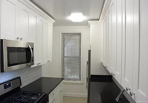 4th image of 83-52 Talbot St APT 2J