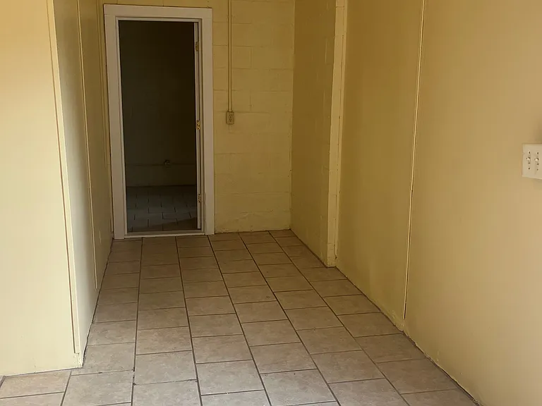 2508 B South Hwy #B-41A — Photo 10