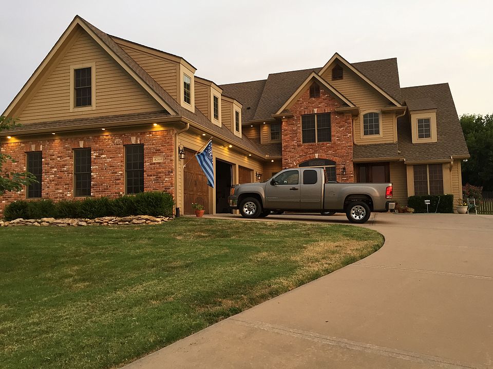 All the brick is reclaimed