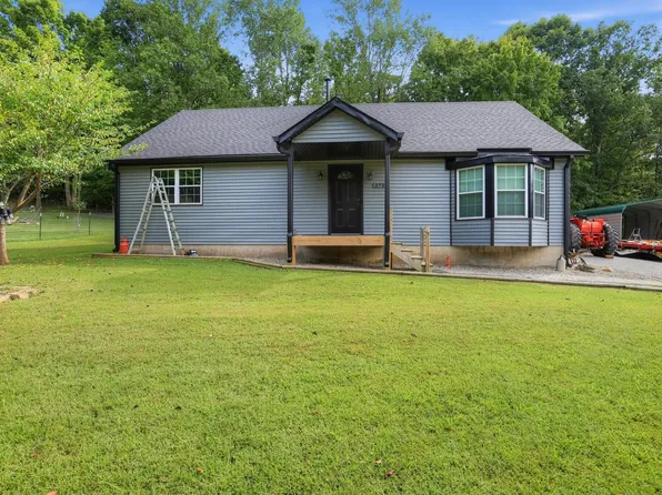 273 Coopers Point Rd, Leitchfield, KY 42754