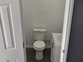 272 W 235th St, Carson, CA