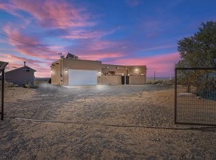 36 York Ln, Los Lunas, NM 87031