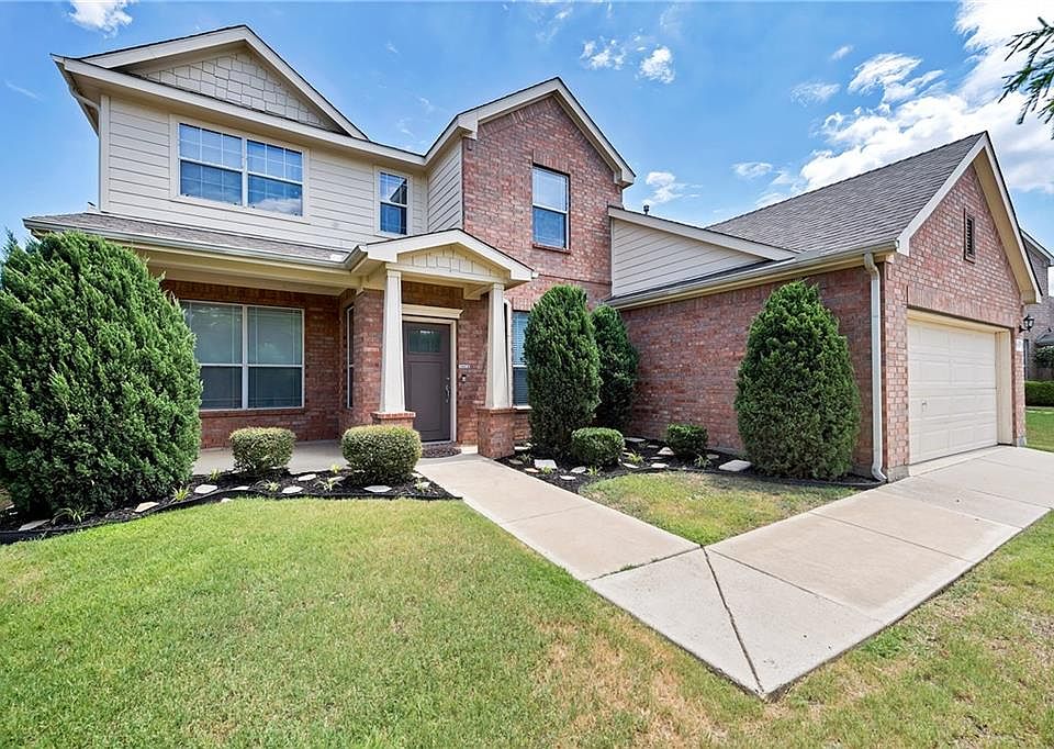 1st image of 2936 Hollow Valley Dr