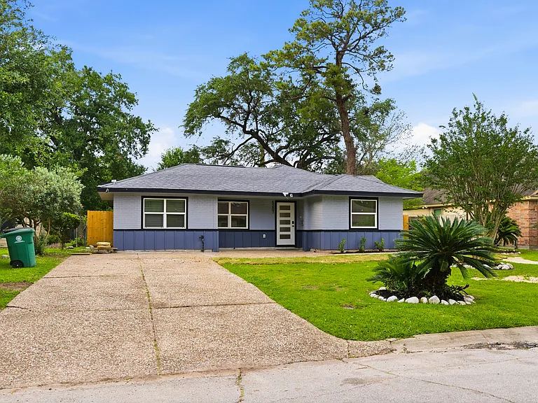 5207 Cortelyou Ln — Photo 14
