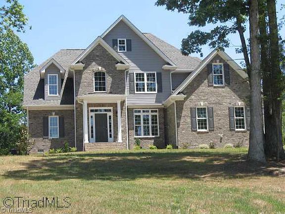 2nd image of 163 Scarlett Oak Ct