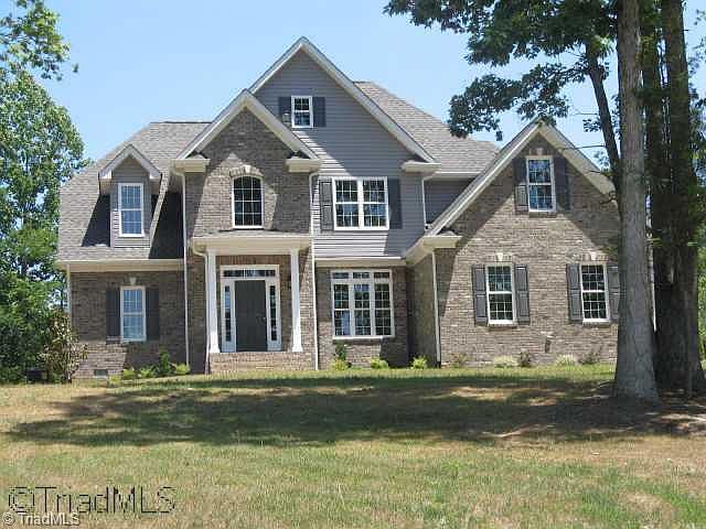 1st image of 163 Scarlett Oak Ct