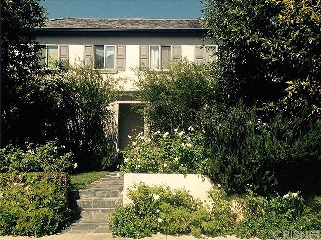 1st image of 10549 Ayres Ave