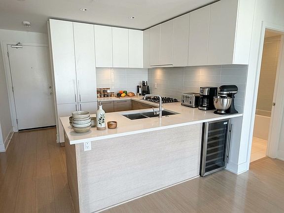 3rd image of 1188 Pinetree Way #3505