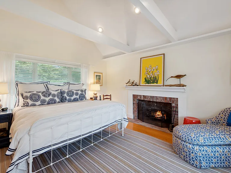 43 Greenleaf Ln — Photo 15