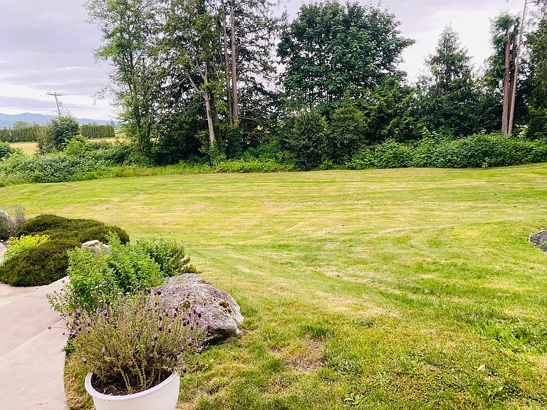 12904 Eagle Dr #B — Photo 3