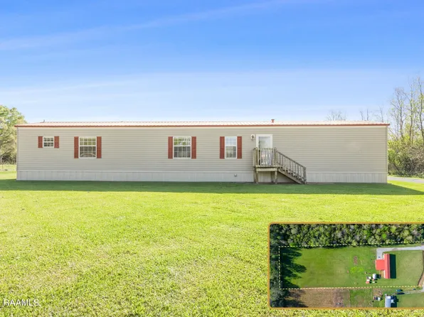 15703 Candice Ln, Abbeville, LA 70510