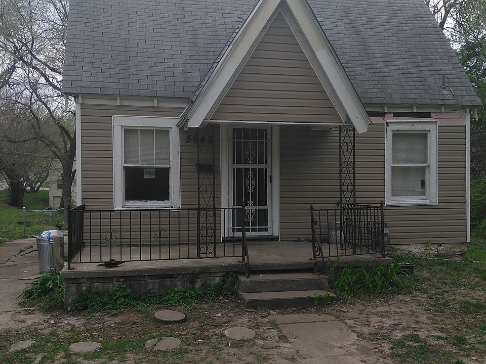 1st image of 5842 Walrond Ave