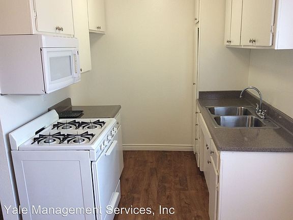 3rd image of 8360 Northgate Ave APT 206