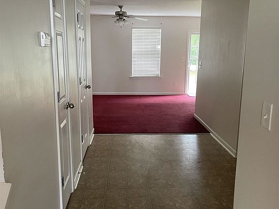 2nd image of 21 Greensboro Ct