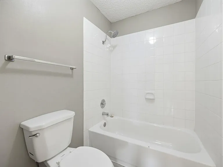 4507 Sherwood Way — Photo 16