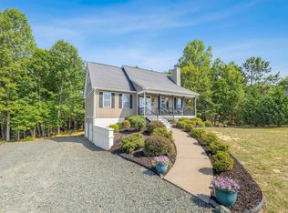 306 Rosewood Dr, Scottsville, VA 24590