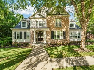 4953 Prestwick South Cir, Fayetteville, AR 72704