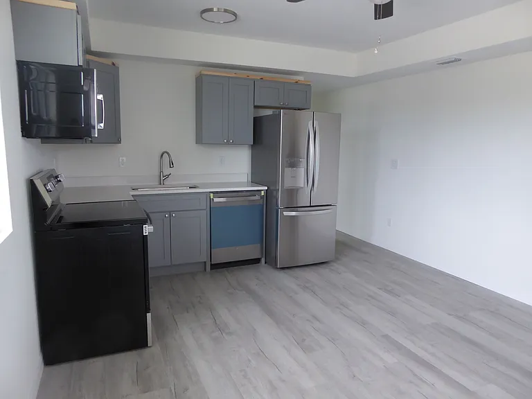 219 S Grandview Ave — Photo 14