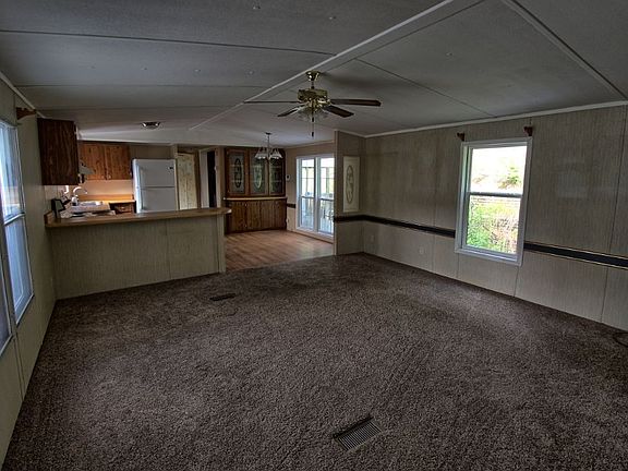 2nd image of 512 Preakness Ct