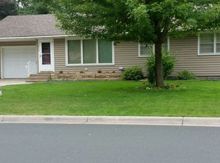 1714 Spring St, Hastings, MN 55033