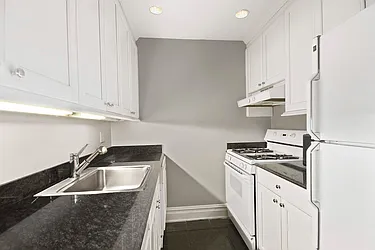 Rented by Sotheby's International Realty