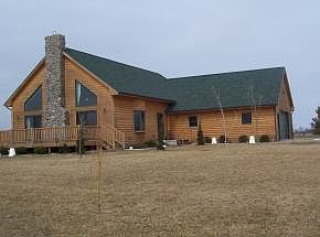 1st image of 882 E Lone Elm Ave