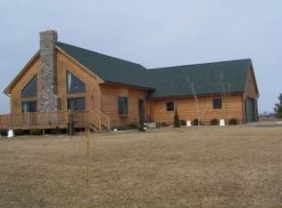 882 E Lone Elm Ave, Oshkosh, WI 54902