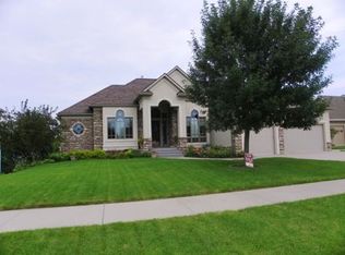 5125 Copper Creek Dr, Pleasant Hill, IA 50327