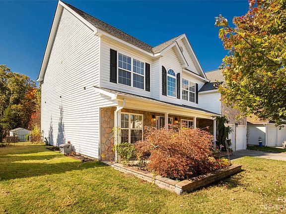 3rd image of 4303 Cole Creek Dr