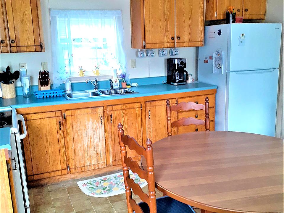 2nd image of 50 Highland St #195