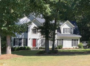 175 Autumn Moon Trl, Fayetteville, GA 30215