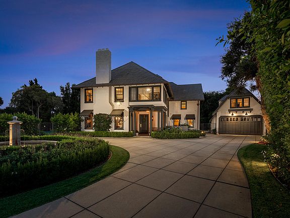 2nd image of 851 Fairfield Cir