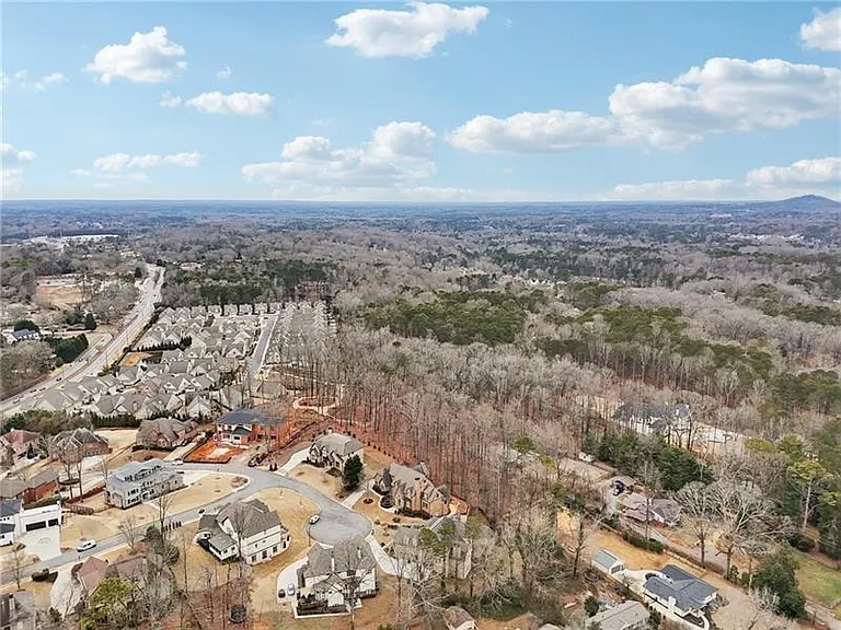 343 Summer Garden Dr — Photo 92