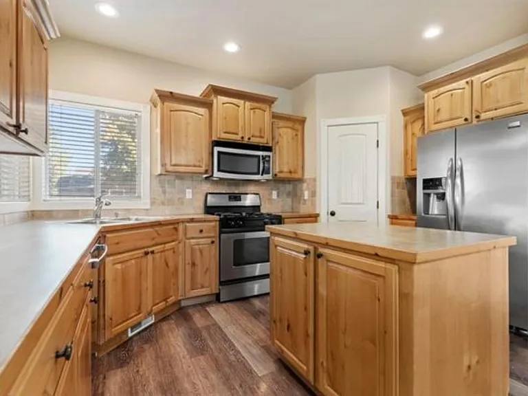 N Dove Ridge Pl — Photo 6