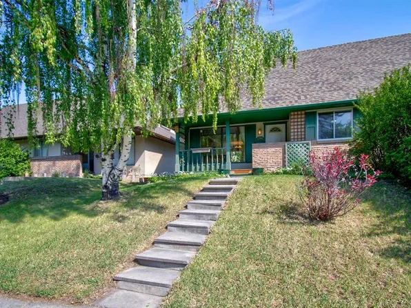 294 S Southampton Dr SW, Calgary, AB T2W 0V8