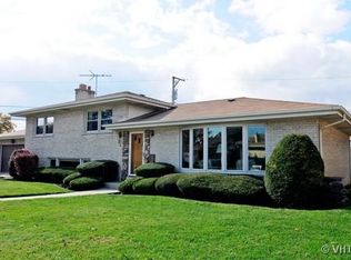 4522 N Potawatomie Ave, Chicago, IL 60656