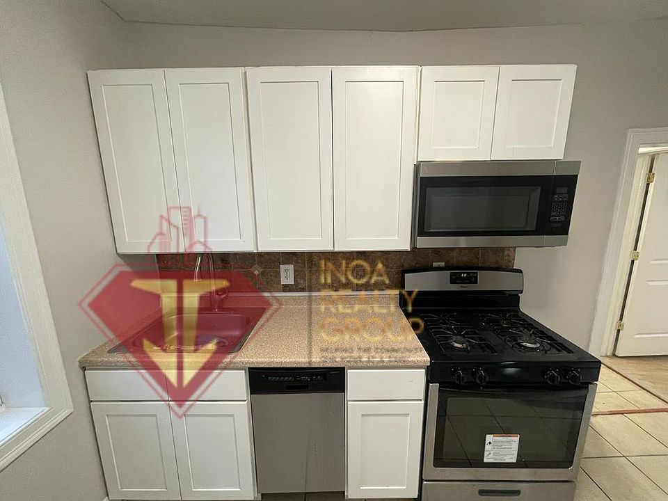 2nd image of 1062A W Side Ave #11